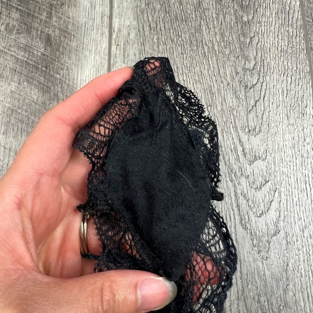 Black Lace Underwear‎ - Picture 4 of 7